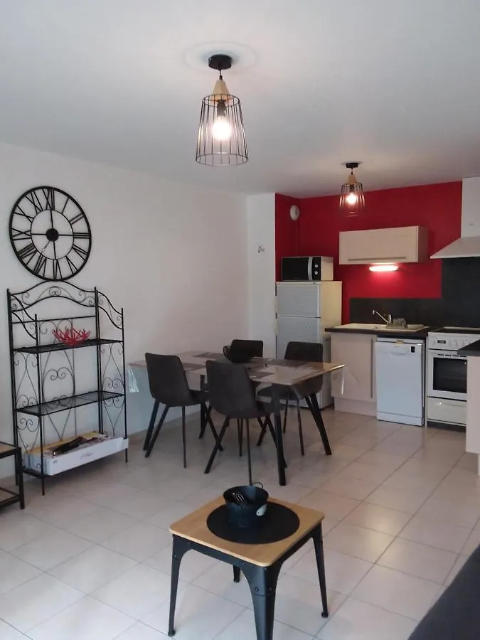 Le Cap Marine Apartment Etel 0*,  France